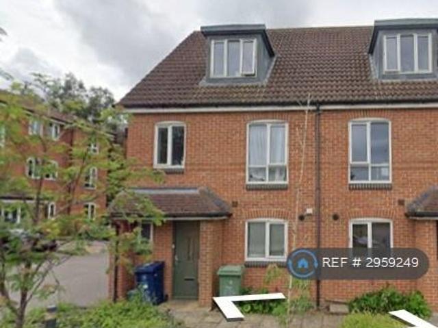 Apartment for rent in New Marston, The Slade