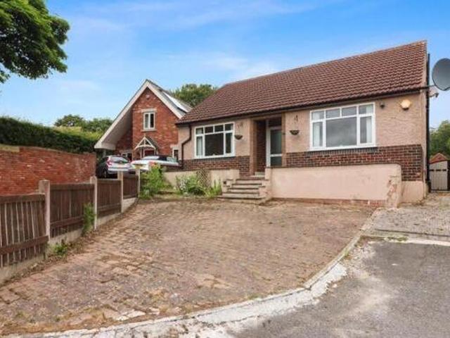 House for sale in Loundsley Green, East Midlands