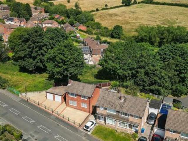 House for sale in Loundsley Green, East Midlands