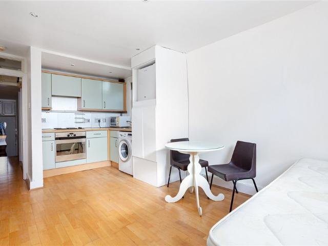 Apartment for rent in Shepherd's Bush, Greater London