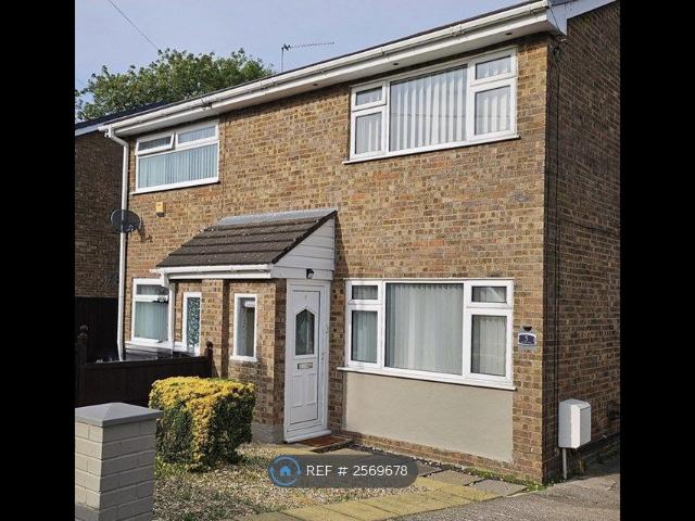 House for rent in Minera, Wales