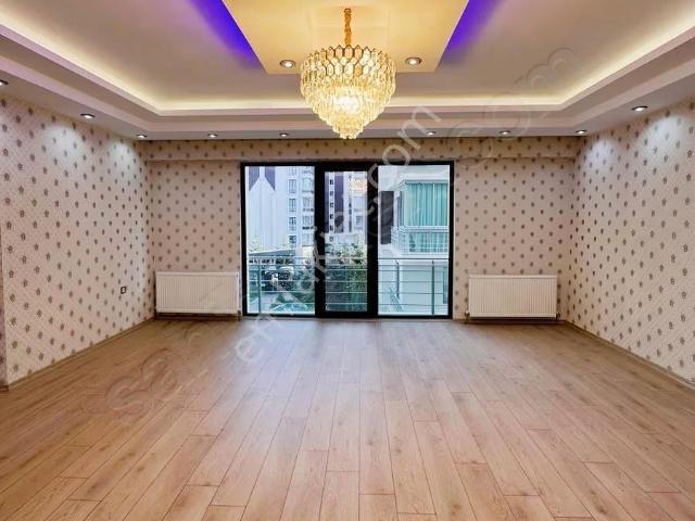 Van içerisinde kiralık mülk