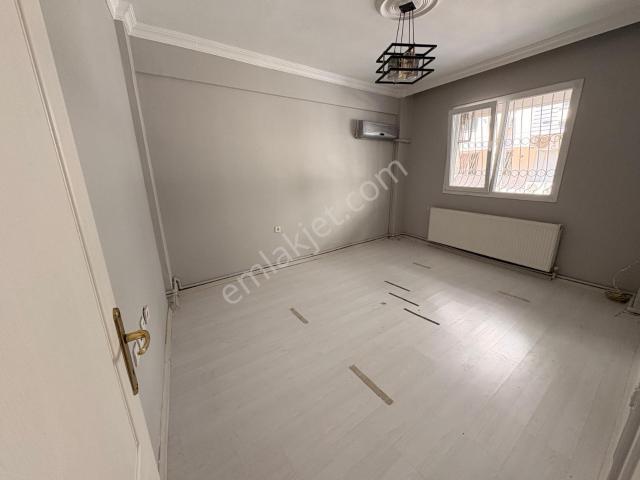 Buca, İzmir içerisinde satılık mülk