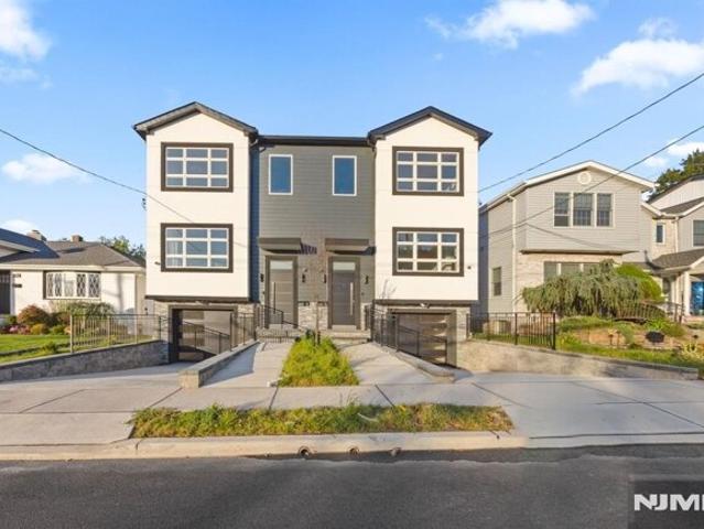 House for sale in North End Business District, Secaucus