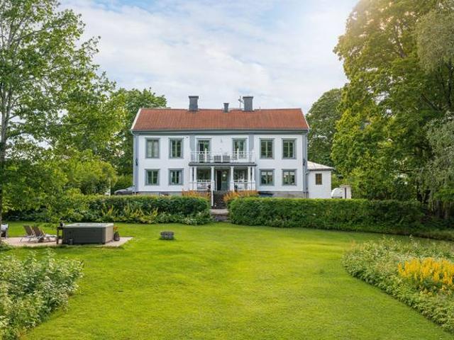 Villa till salu i Nora, Örebro