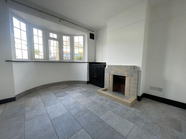 Apartment for rent in Holywell Estate, North Watford