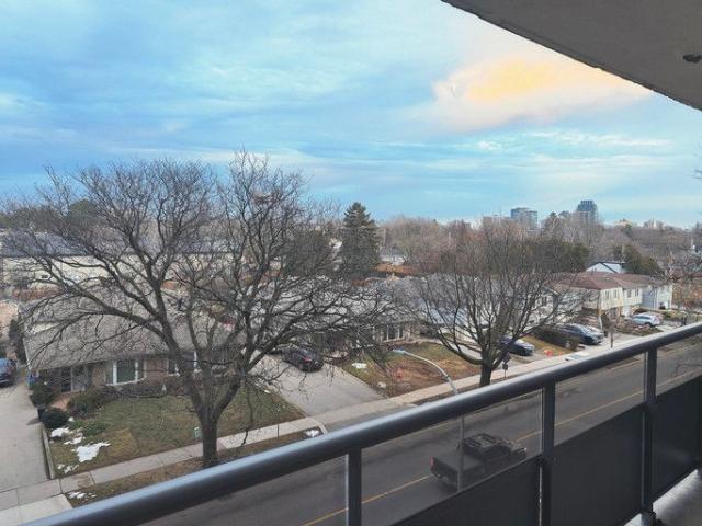 Apartment for rent in Burlington, Golden Horseshoe