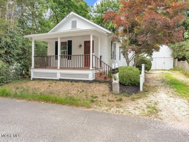 House for sale in Monmouth, New Jersey