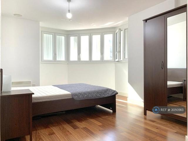 Apartment for rent in Park Central, Birmingham