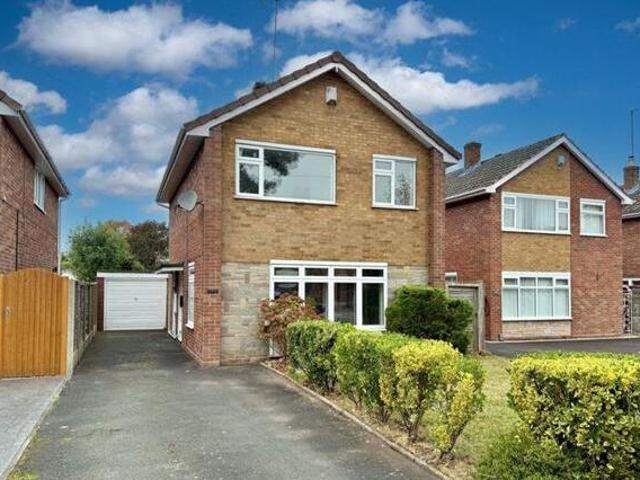 House for sale in Stourbridge, West Midlands