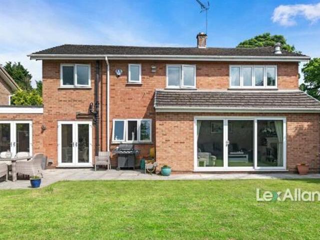 House for sale in Stourbridge, West Midlands
