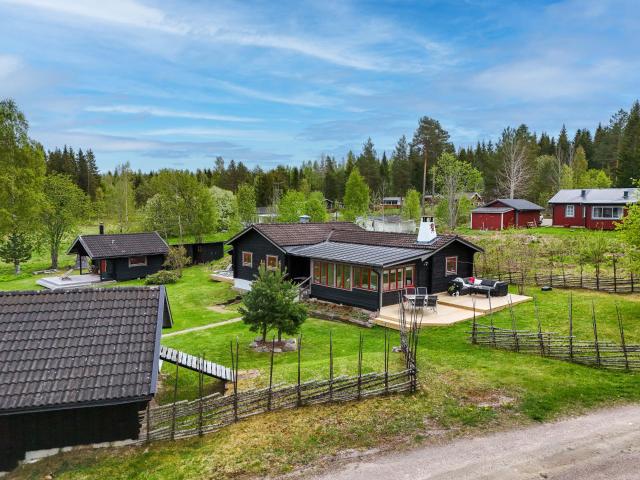 Hus till salu i Bollnäs, Gävleborg