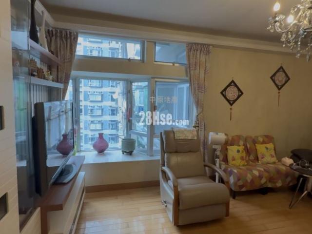 位於 荃灣 Tsuen Wan, 香港 Hong Kong, 提供 出售 的 公寓