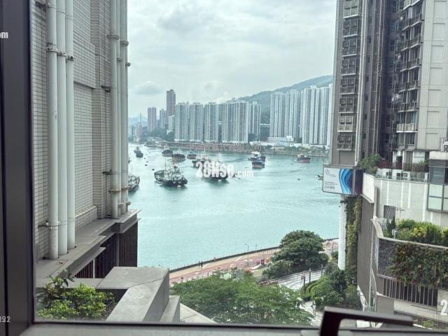 位於 荃灣 Tsuen Wan, 香港 Hong Kong, 提供 出售 的 公寓