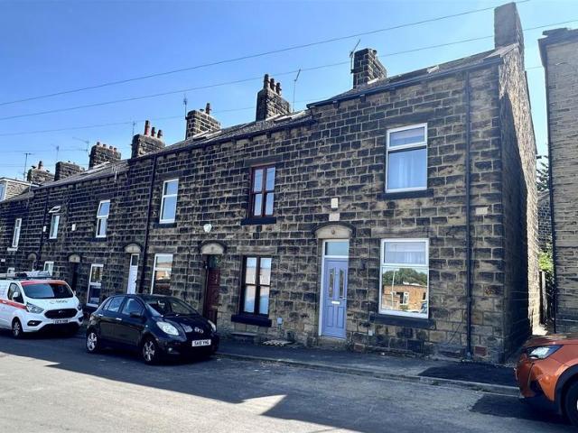 House for rent in Greengates, West Yorkshire