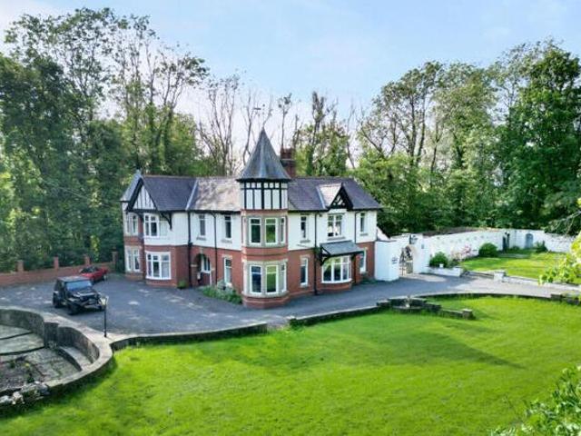 House for sale in Lyons, Greater London