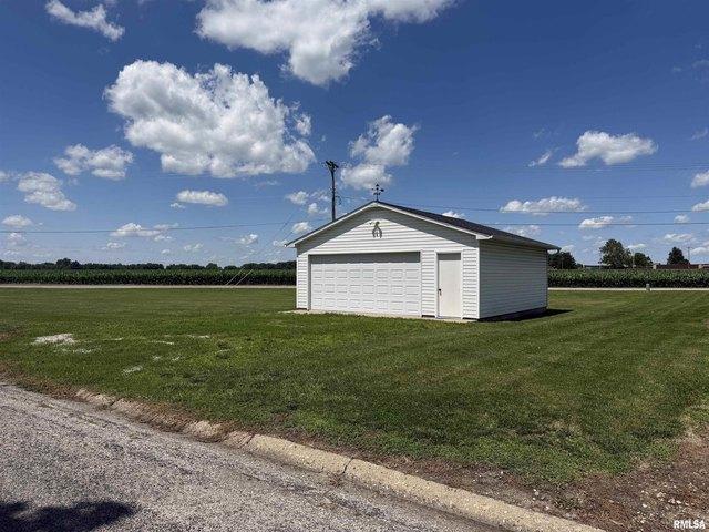 Land for sale in Bushnell, Illinois