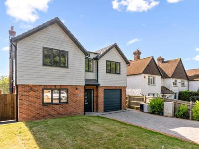 House for sale in Lyons, Greater London