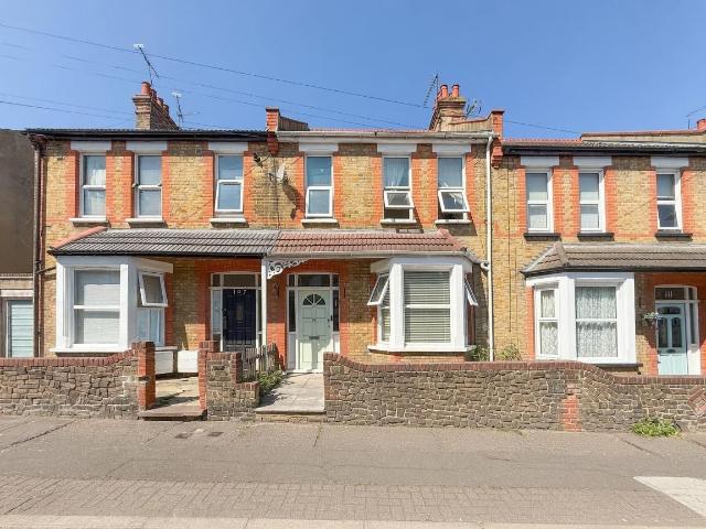 House for rent in Alton Barnes, Essex