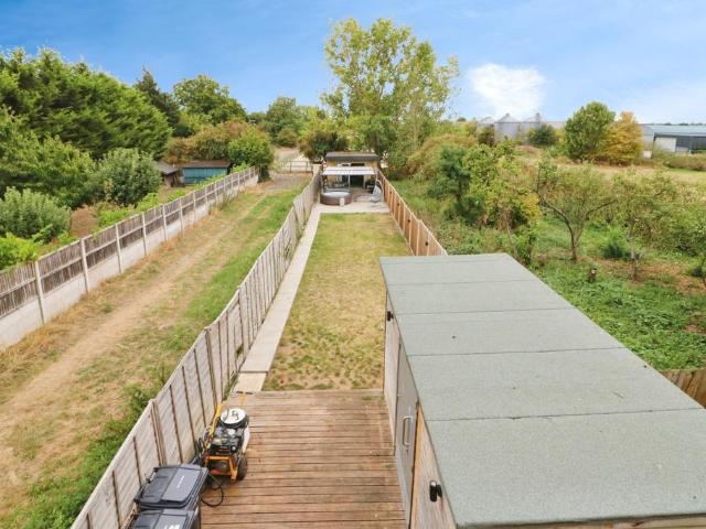 House for rent in Little Heath, Greater London