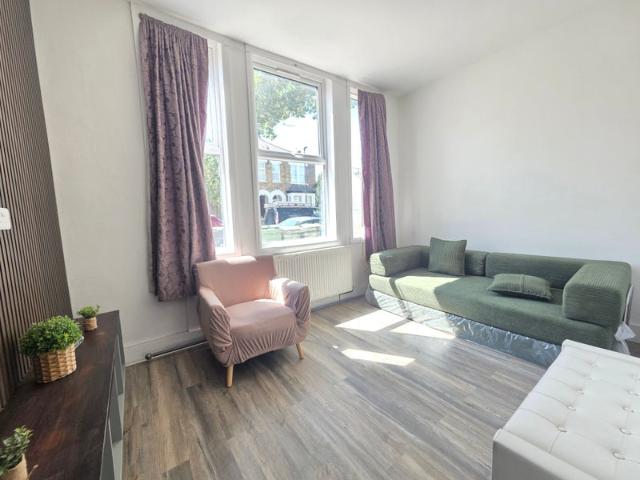 Apartment for rent in West Norwood, Greater London