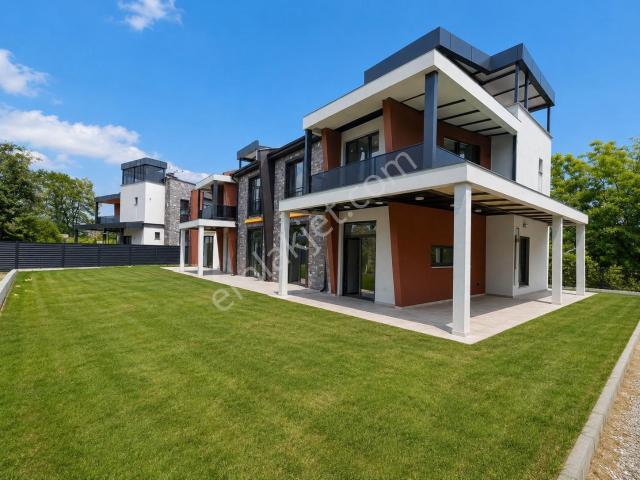 Düzce Merkez, Düzce içerisinde kiralık Villa
