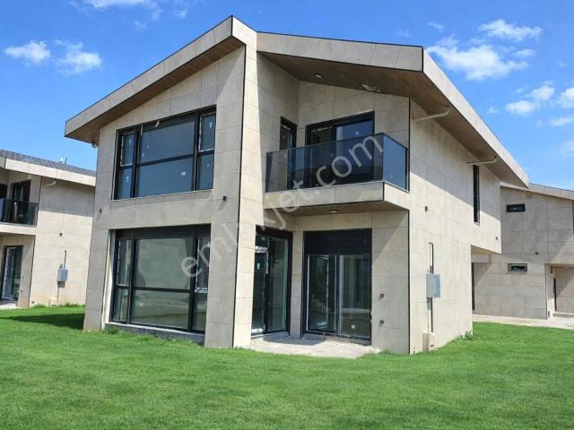 Düzce Merkez, Düzce içerisinde kiralık Villa