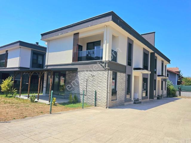 Hacıaliler, Düzce Merkez içerisinde kiralık Villa
