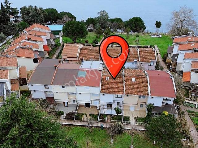Armutlu, Yalova içerisinde satılık Villa