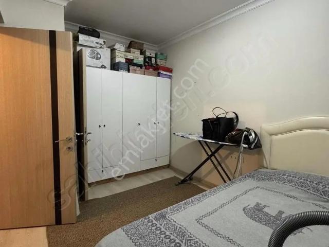 Karşiyaka, İzmir içerisinde kiralık mülk