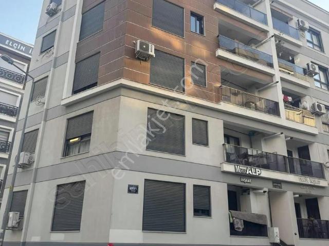 Şemikler Mahallesi, Karşıyaka içerisinde satılık mülk
