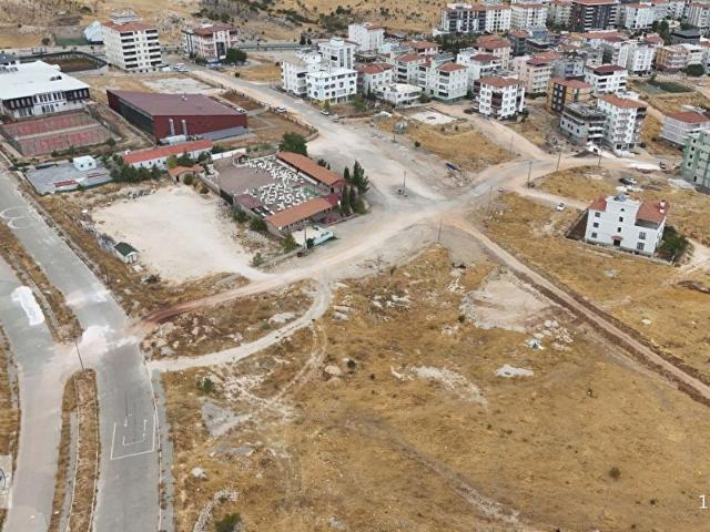 Besni, Adiyaman içerisinde satılık Arsa