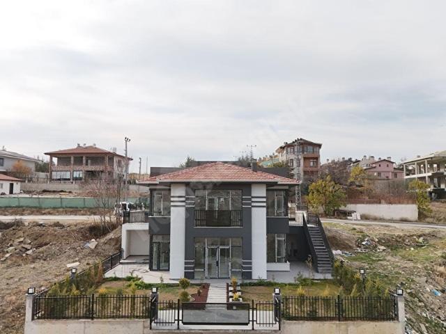 Mamak, Ankara içerisinde satılık Villa