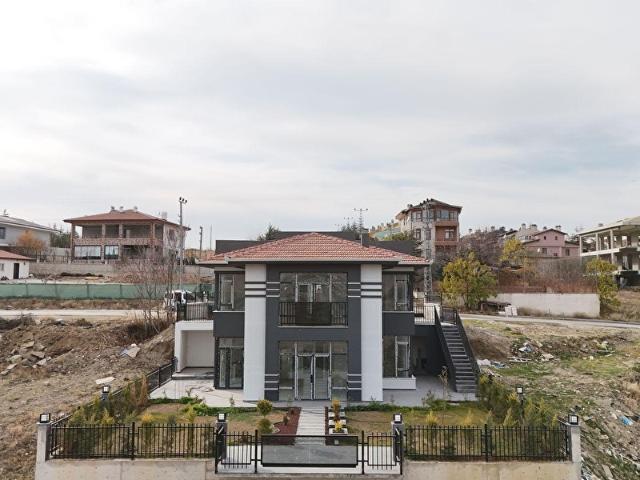 Mamak, Ankara içerisinde satılık Villa