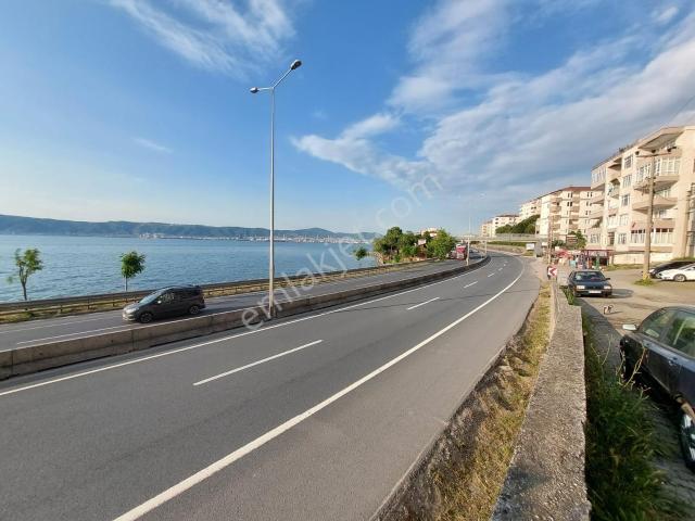 Gölcük, Kocaeli içerisinde kiralık mülk