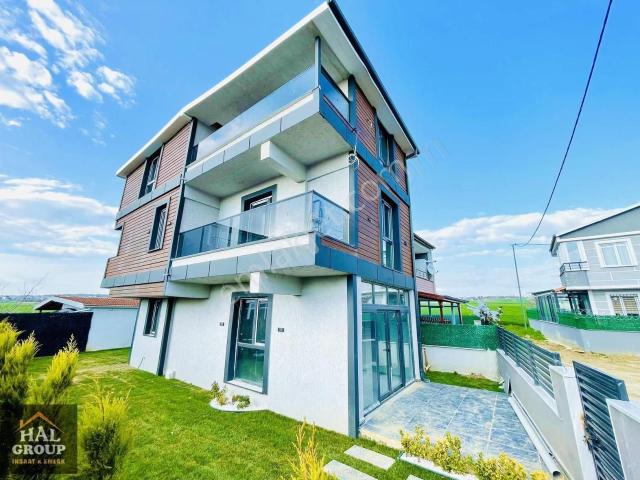 Marmaraereğlisi, Tekirdağ içerisinde satılık Villa