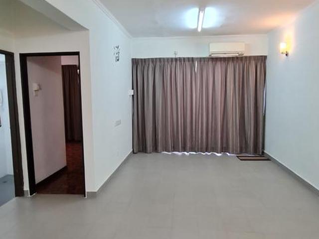 Condominium for sale in Pulau Tikus