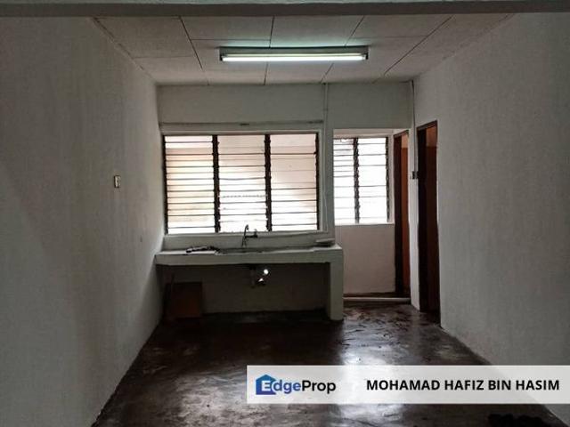 Flat for sale in Wellesley, Penang