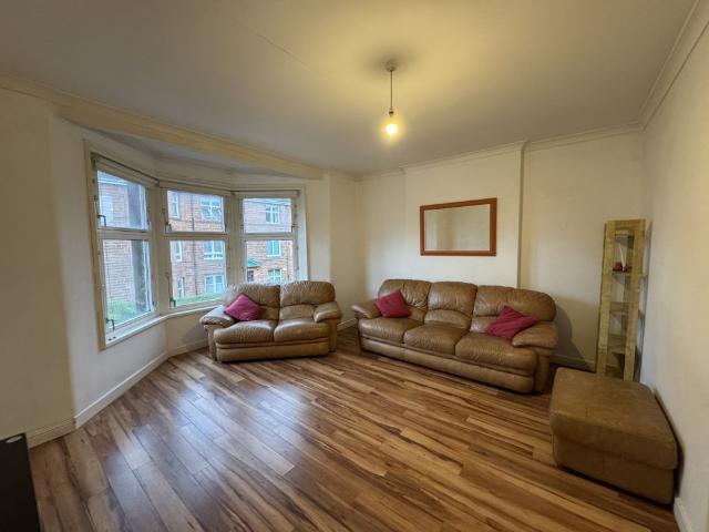 House for rent in Shawmoss, Glasgow
