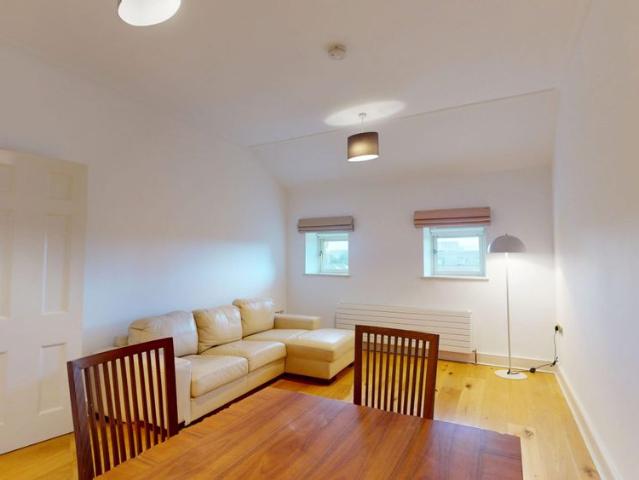 Apartment to rent in Bluebell, North Tipperary