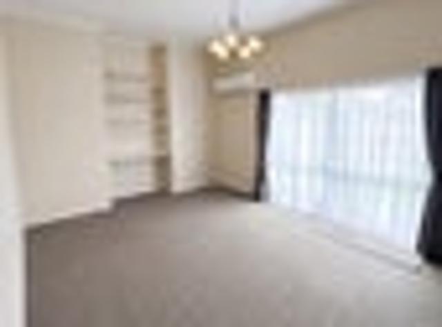 House for rent in Halcombe