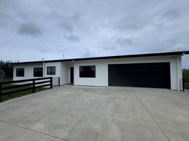 House for rent in Halcombe