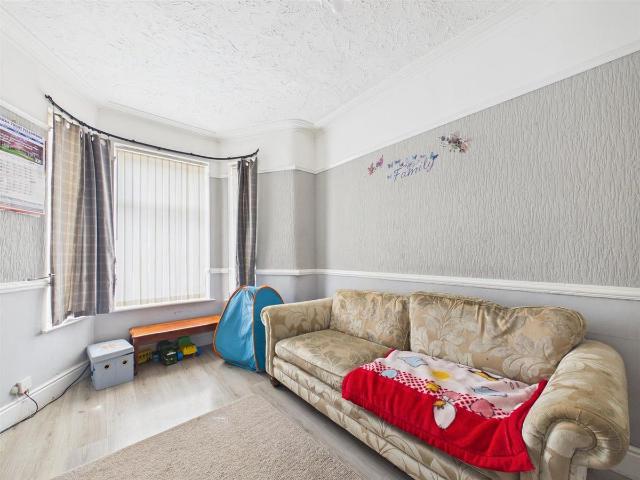House for rent in Claughton, Birkenhead