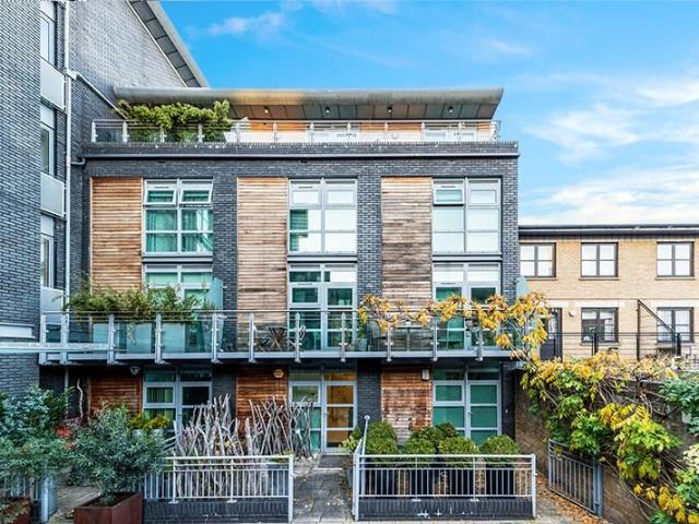 House for rent in St. George in the East, Wapping