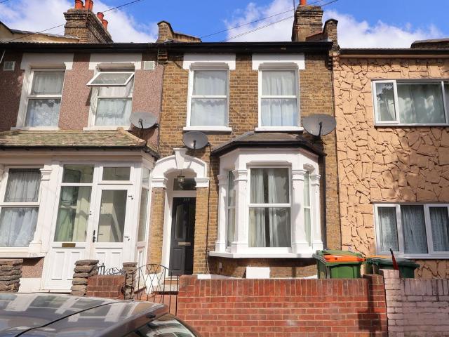 House for rent in Beckton, Greater London