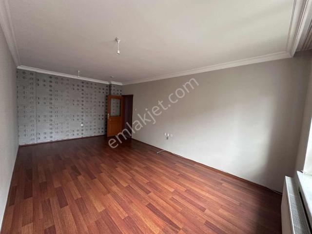 Mamak, Ankara içerisinde kiralık mülk