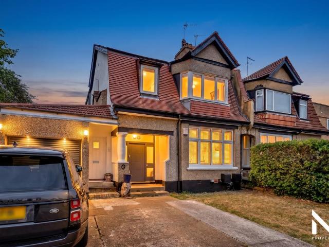 House for rent in The Hale, Mill Hill