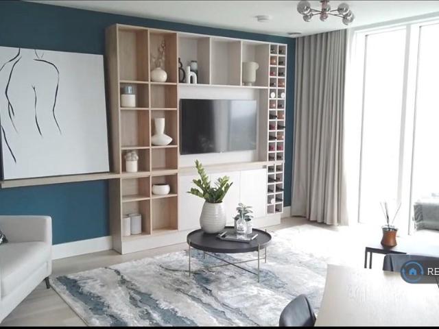 Apartment for rent in Hale Village, Tottenham Hale