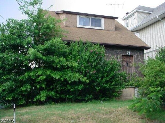 House for sale in Paterson