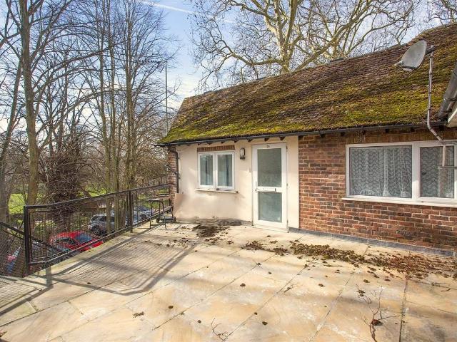 Apartment for rent in St. Stephen's, The Bridge
